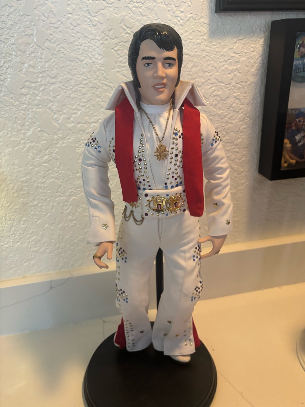 Elvis Presley Porcelain Doll Danbury Mint 1987 Aloha From Hawaii Pre-Owned